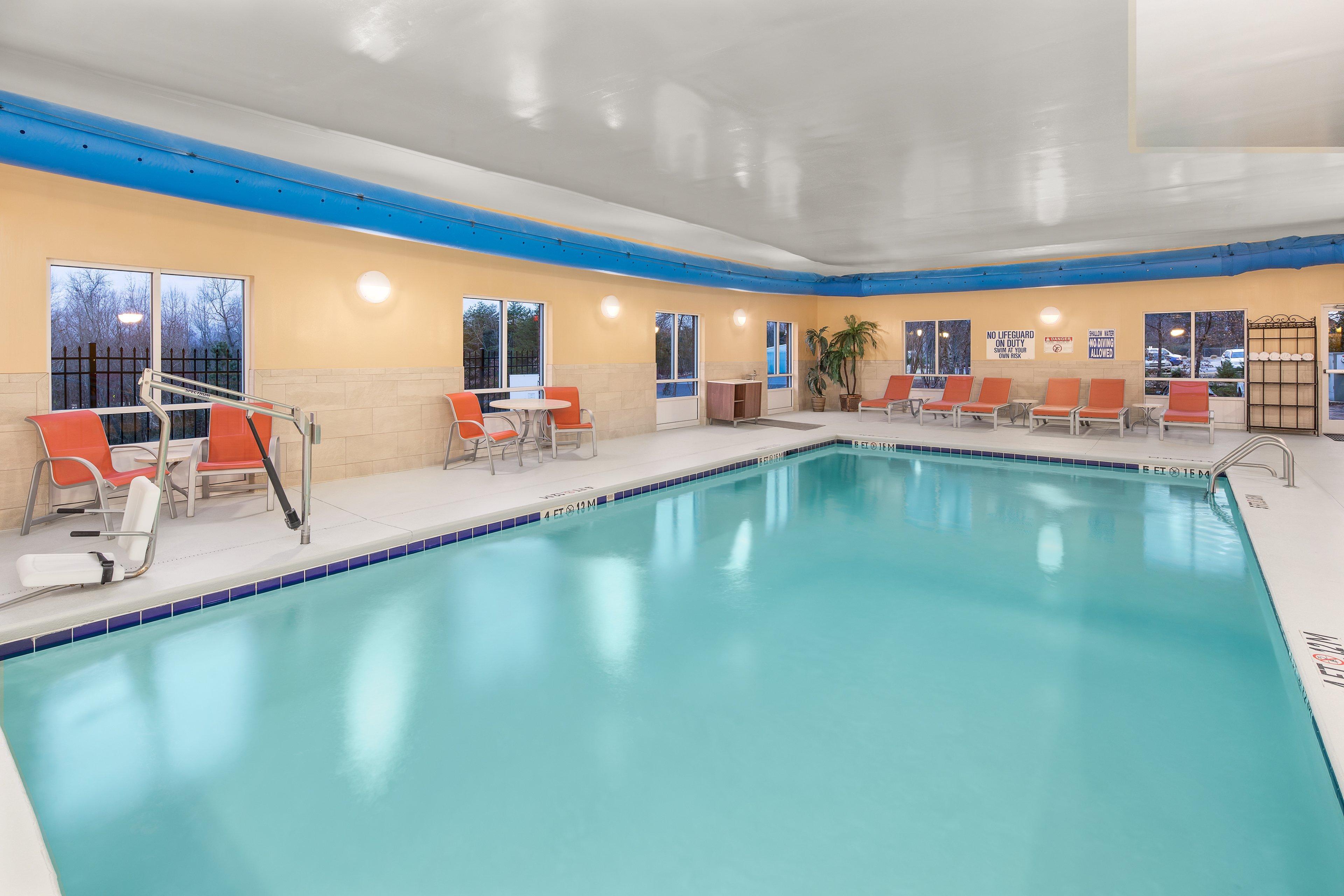 Holiday Inn Express Hotel & Suites Greenville-I-85 & Woodruff Road By Ihg Bagian luar foto